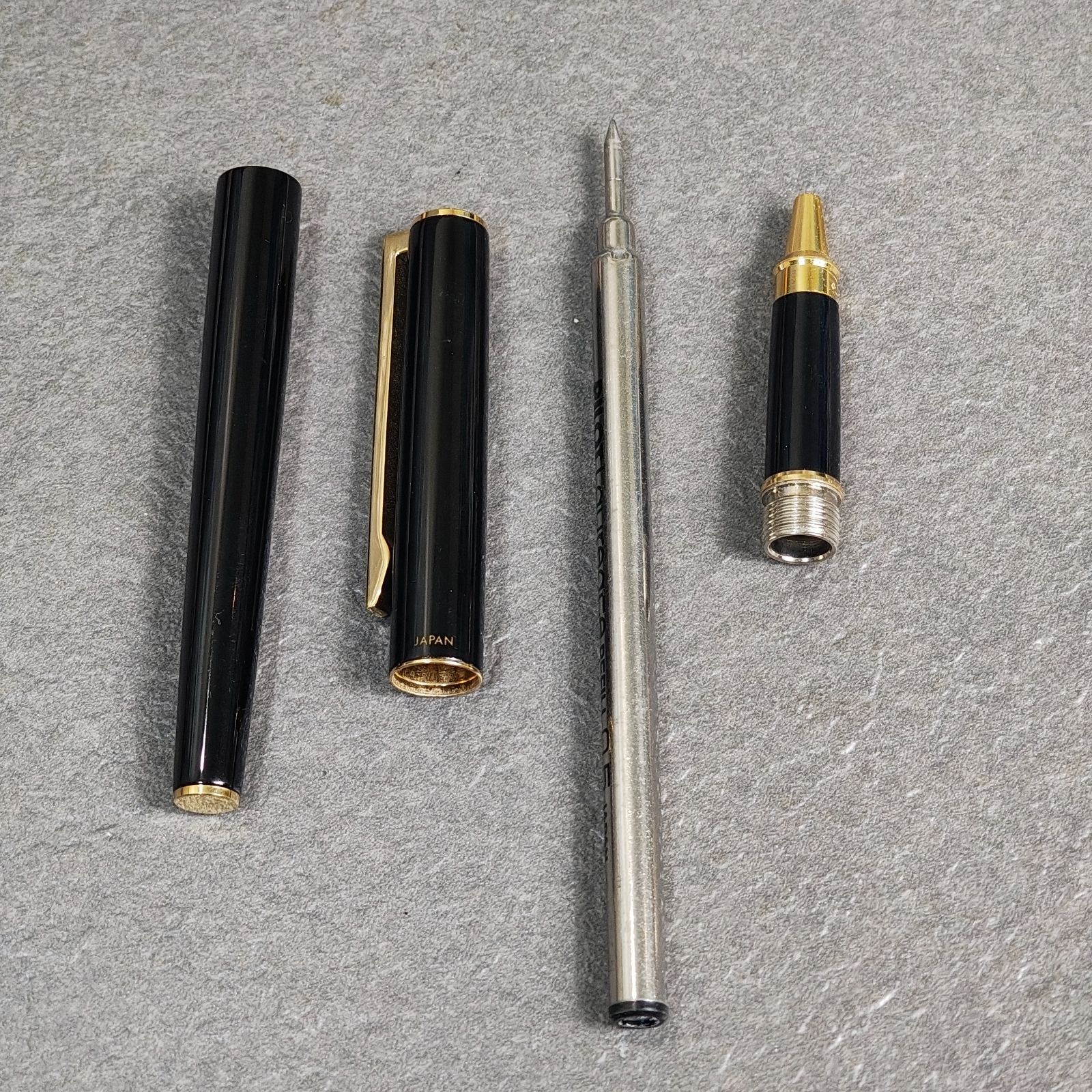 PILOT GRANDEE URUSHI キャップ式 ボールペン パイロット ブラック