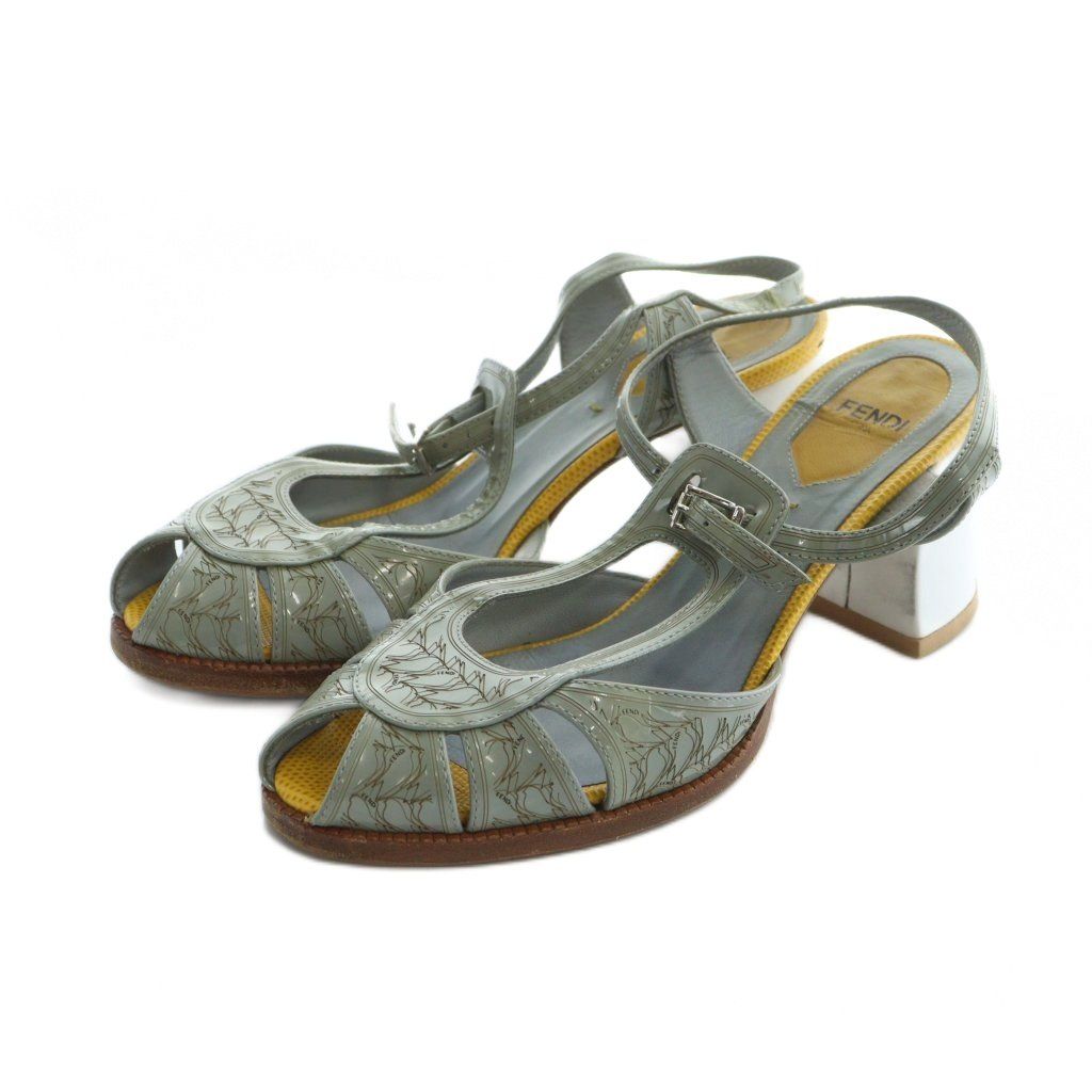 Fendi ロゴ入り オープントゥサンダル フェンディ FENDI サンダル オープントゥ ロゴ エナメル
