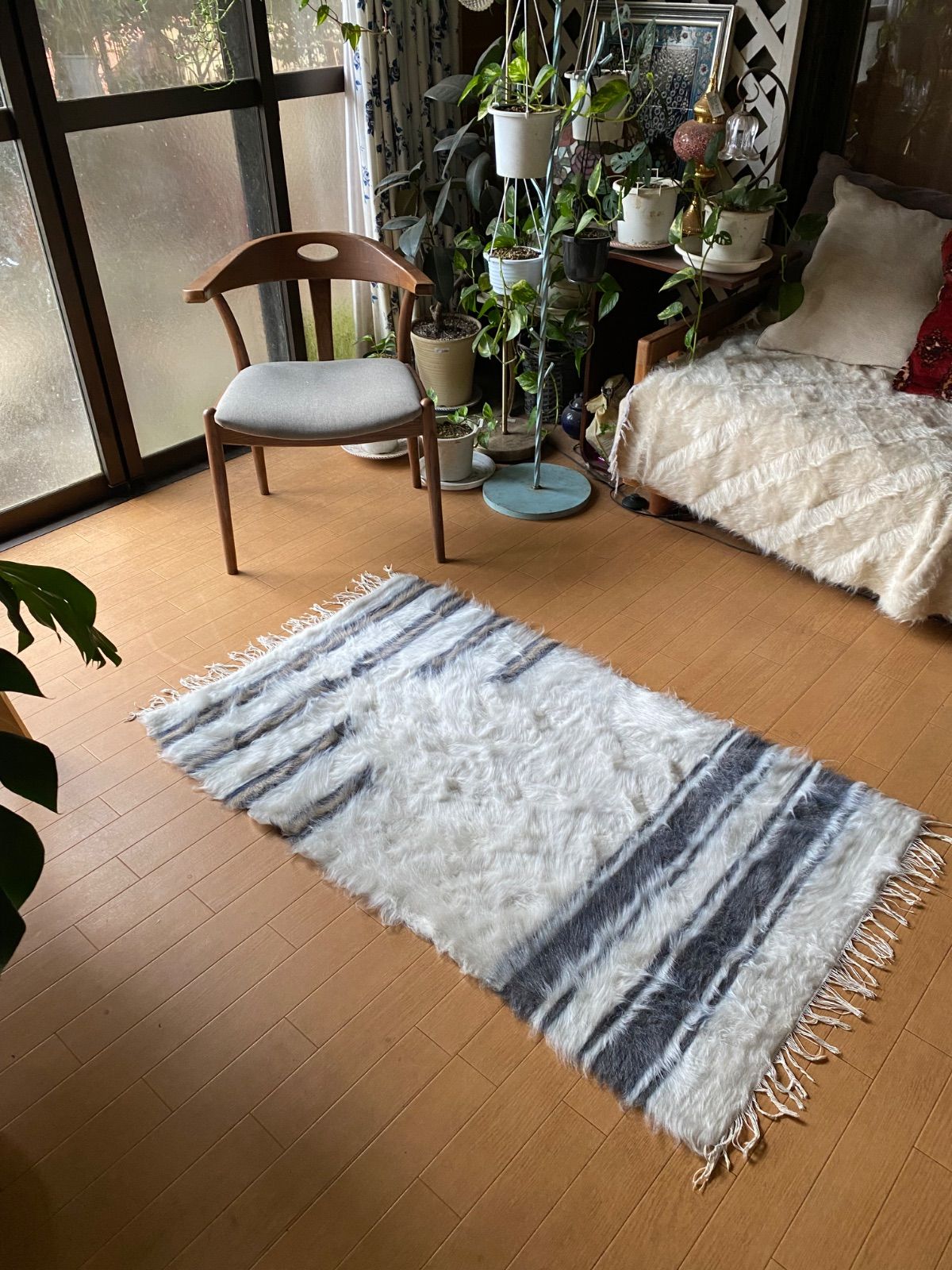 椅子やソファのアクセントに