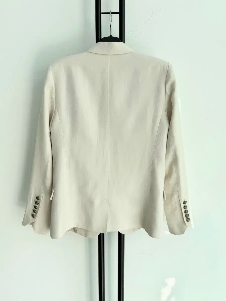 アイボリー ブレーザー