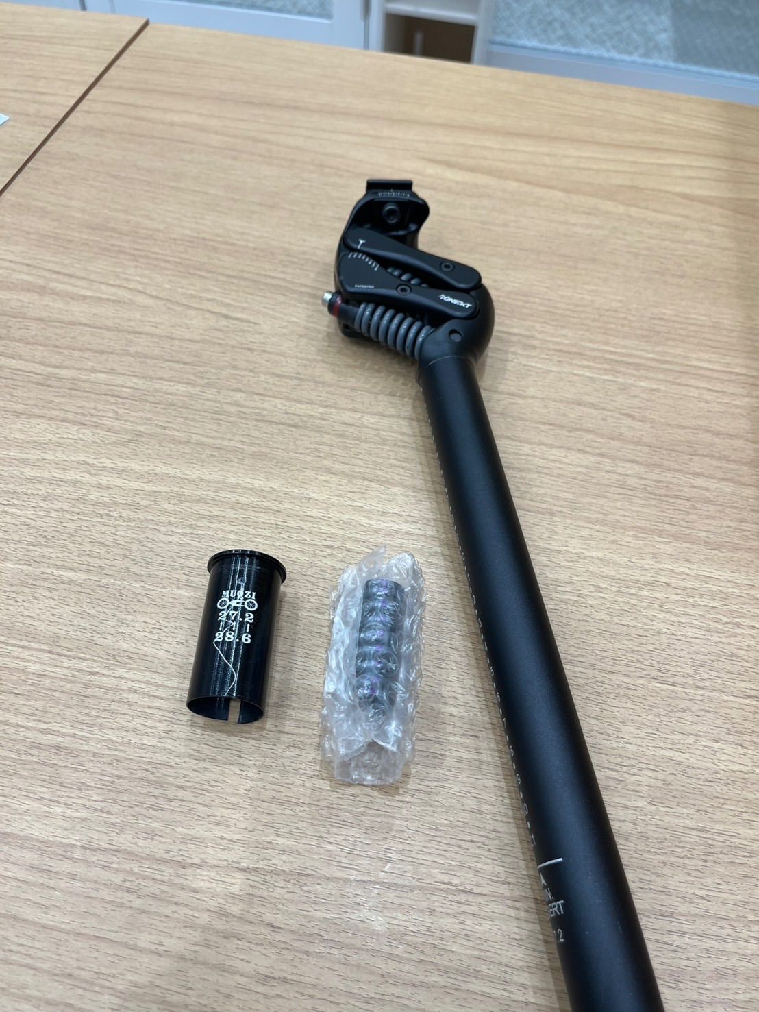 KA997 KINEKT キネクト サスペンション シートポスト 27.2 420mm BRIGHTFACE_UK