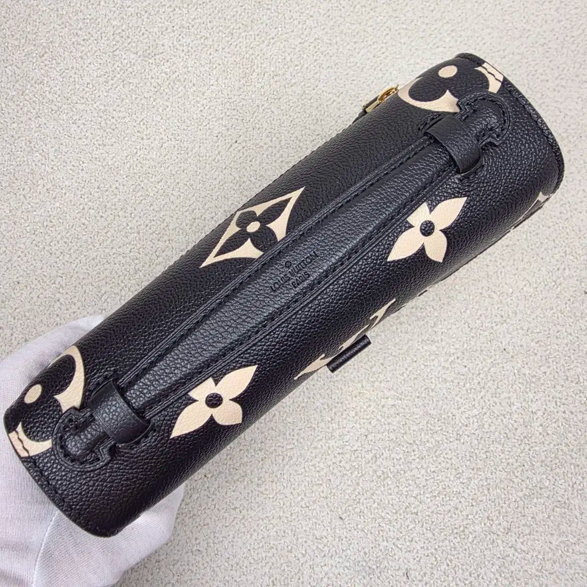 メティス クロスバック