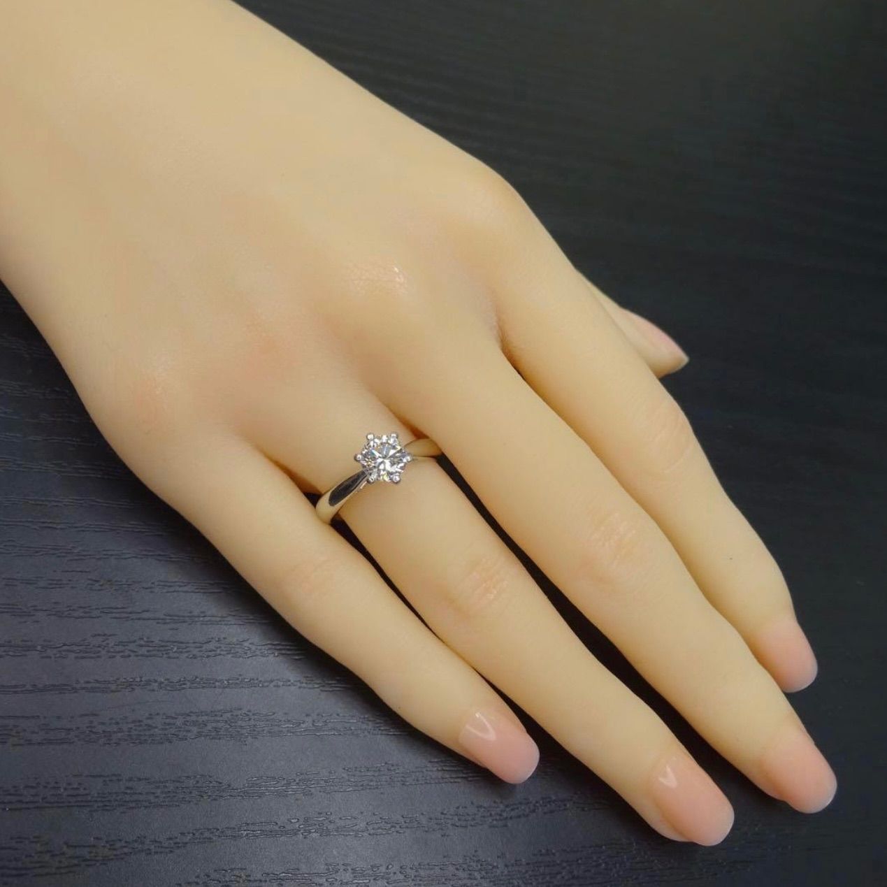 一粒ダイヤモンドリング プラチナ　専用1.17ct大粒ジュエリーマキ ジュエリーマキ pt850 プラチナ 大粒 天然ダイヤモンド1.00ct 立て爪