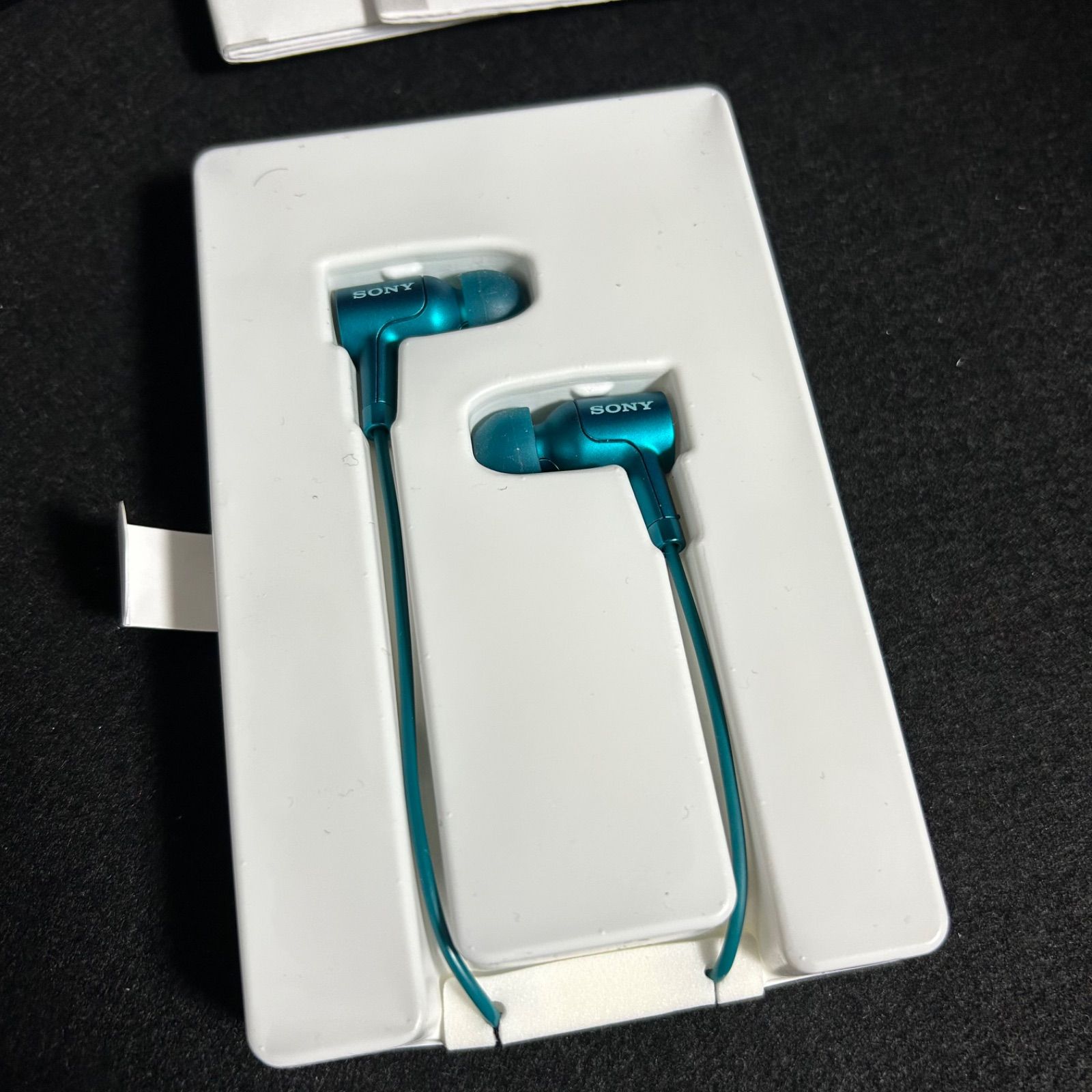 デザイン・サイズが豊富。 SONY NW-A35HN ウォークマン Aシリーズ 初音ミク 10周年記念モデル 【本物保障】