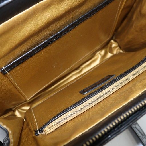 ショルダーバッグ