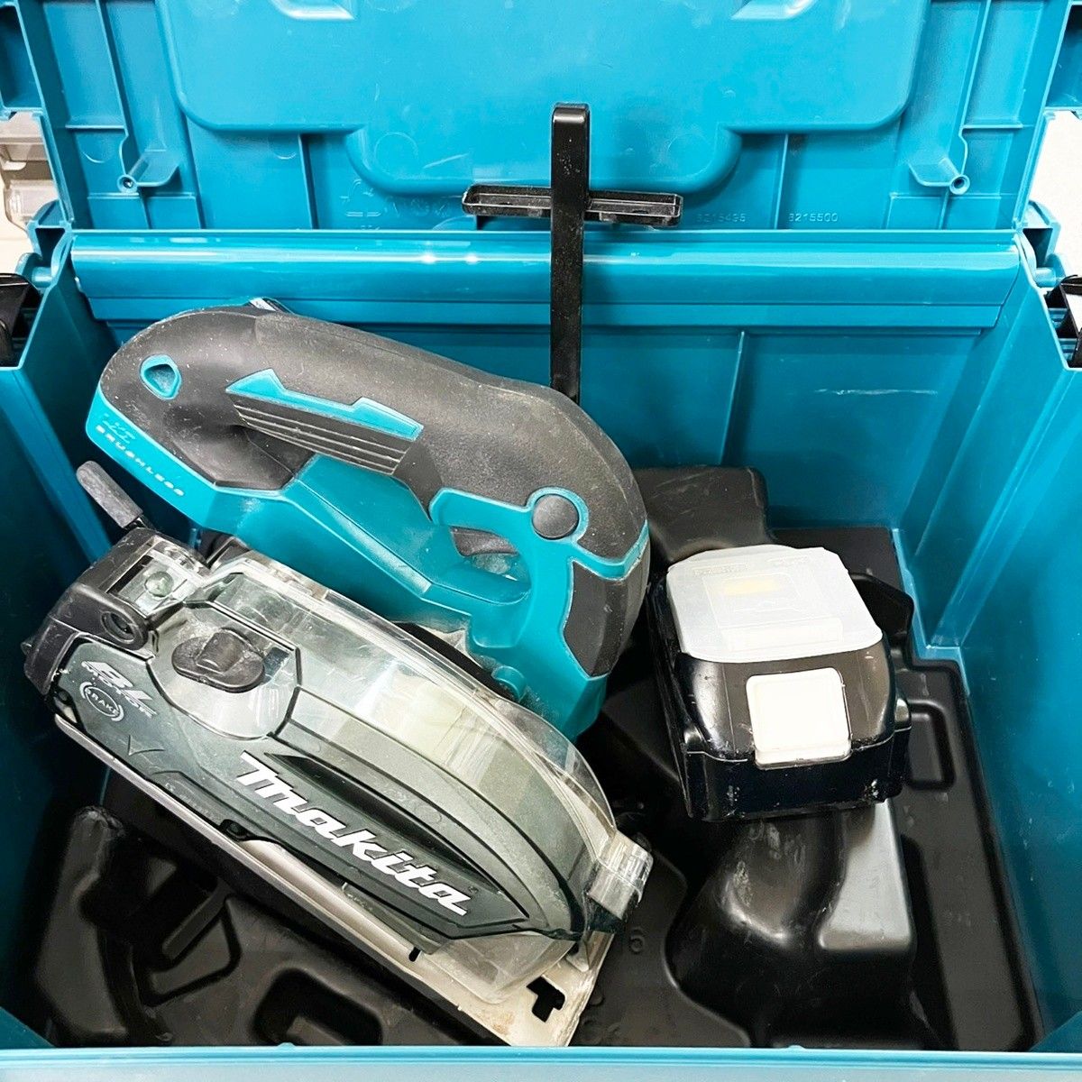 マキタ 18V 6.0Ah 150mm 充電式チップソー CS553D バッテリー×1 並行定規 ケース付 makita