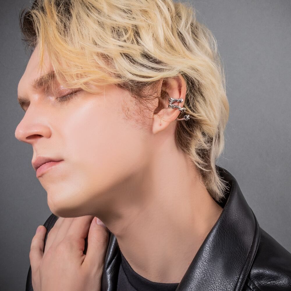 ウリエルトリッキーイヤカフ