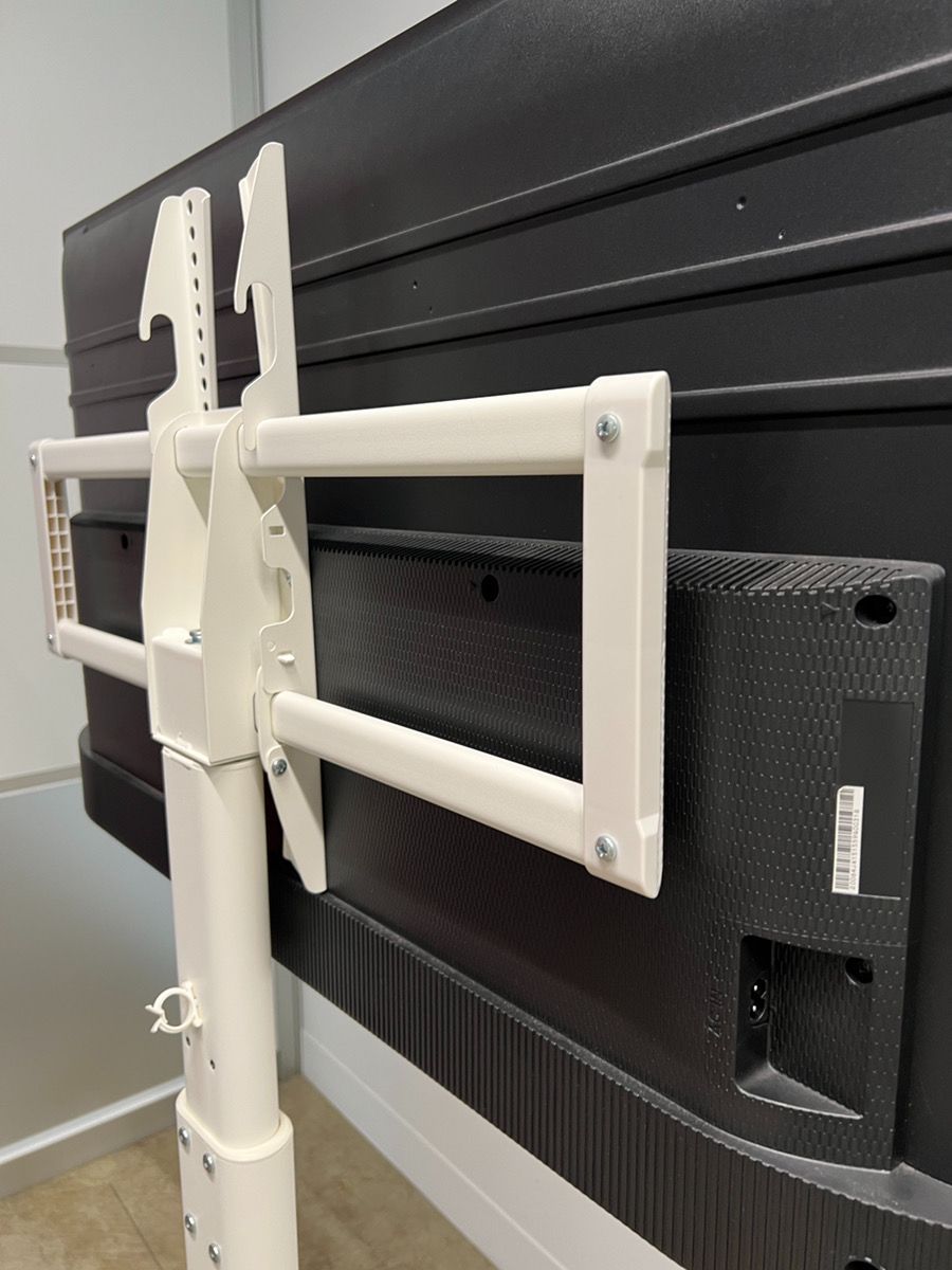 K対応液晶テレビ