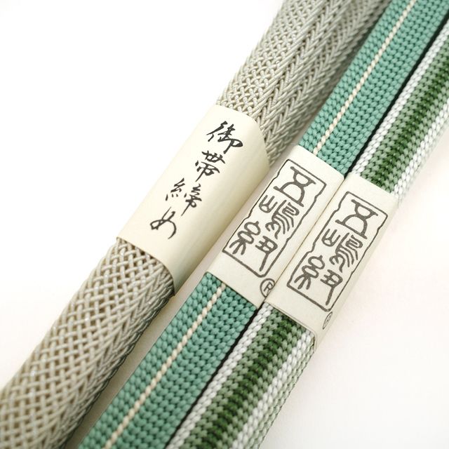新古品 三分紐 3本セット 五嶋紐 グリーン アクアマリン 縞 ライン 夏物 砂色×ラメ カジュアル 絹 和装小物 三分紐 仕立て上がり みやがわ sb85