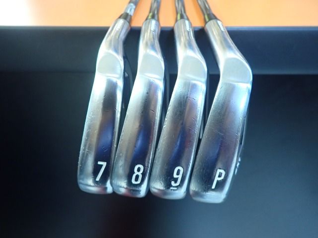 アイアンセット ダンロップ スリクソンZX 7 DST 4本セット S 32 6257