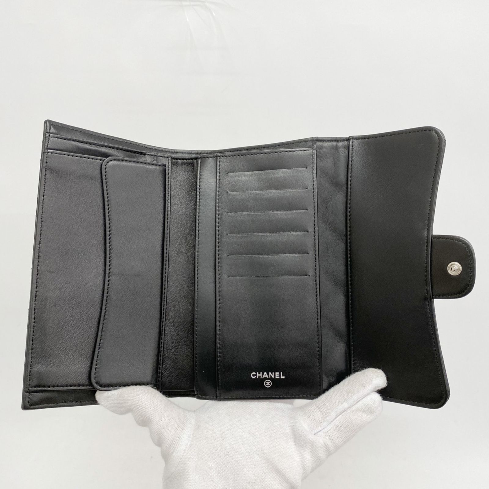 シャネル　マトラッセ　三つ折り　長財布 シャネル(Chanel) シャネル 三つ折り長財布 マトラッセ