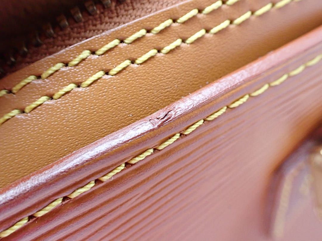 ハンドバッグ M54518