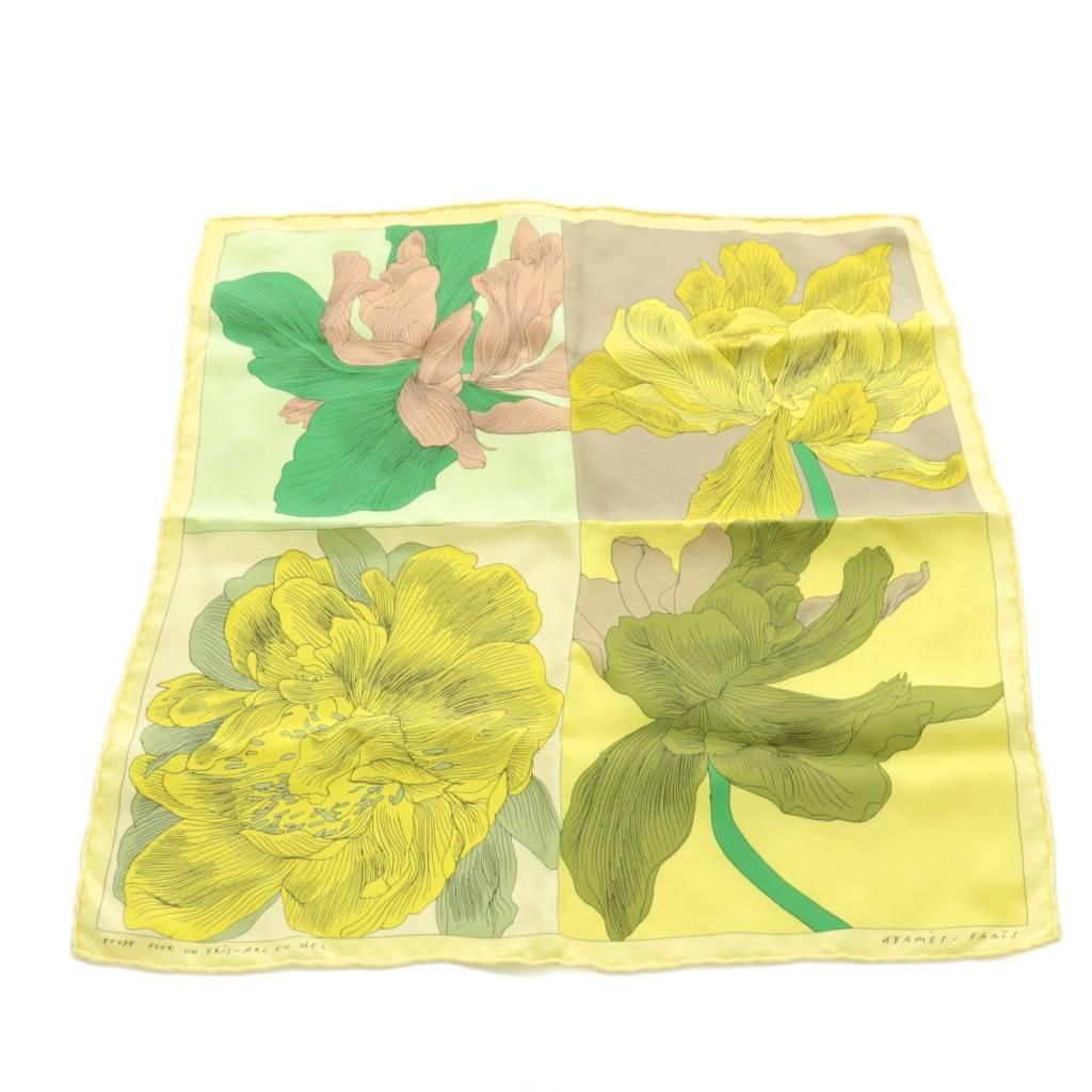 エルメス HERMES カレ45 ETUDE POUR UN IRIS スカーフ 花柄 黄 イエロー AN23 OH