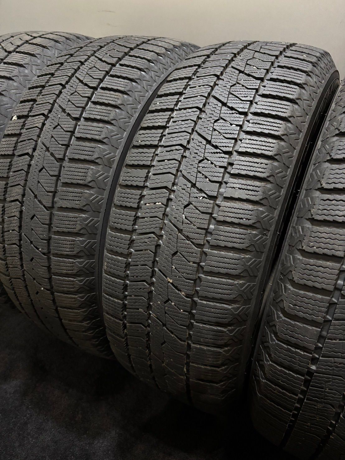 215|60R16 TOYO|OBSERVE GIZ2 20年製 スタッドレス 4本 クラウン ヴェゼル CX-3 2-K441