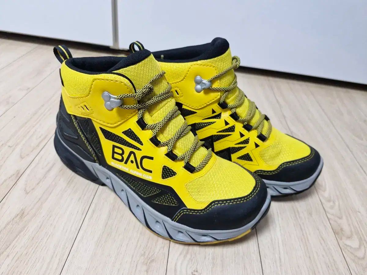 250mm BLACK YAK ゴアテックス 登山靴