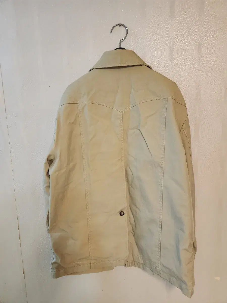 ジャケット ベージュ