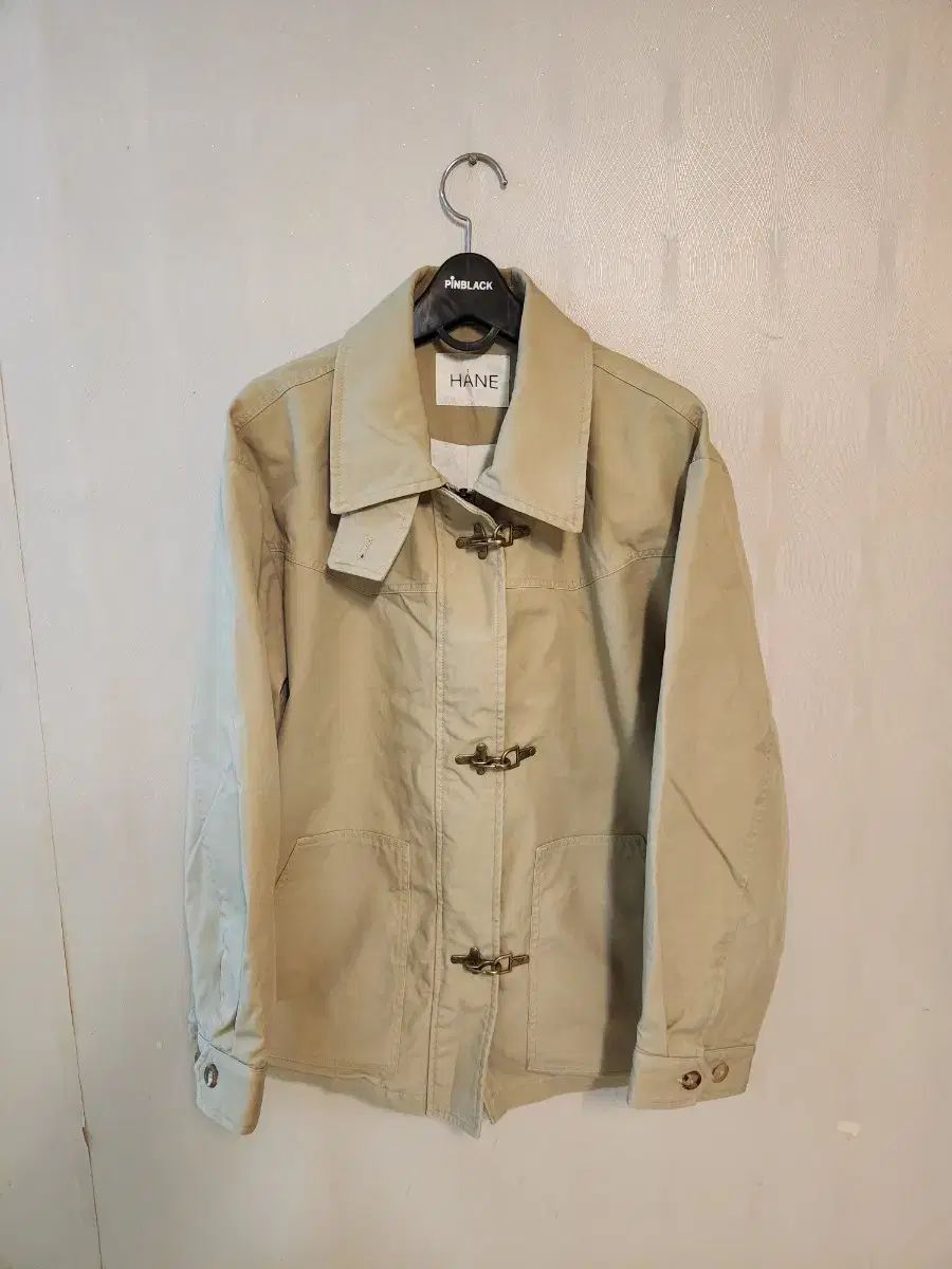 【激安大特価！】 HANE ハネ ダッフル ボタン ジャケット ベージュ 磨かれた