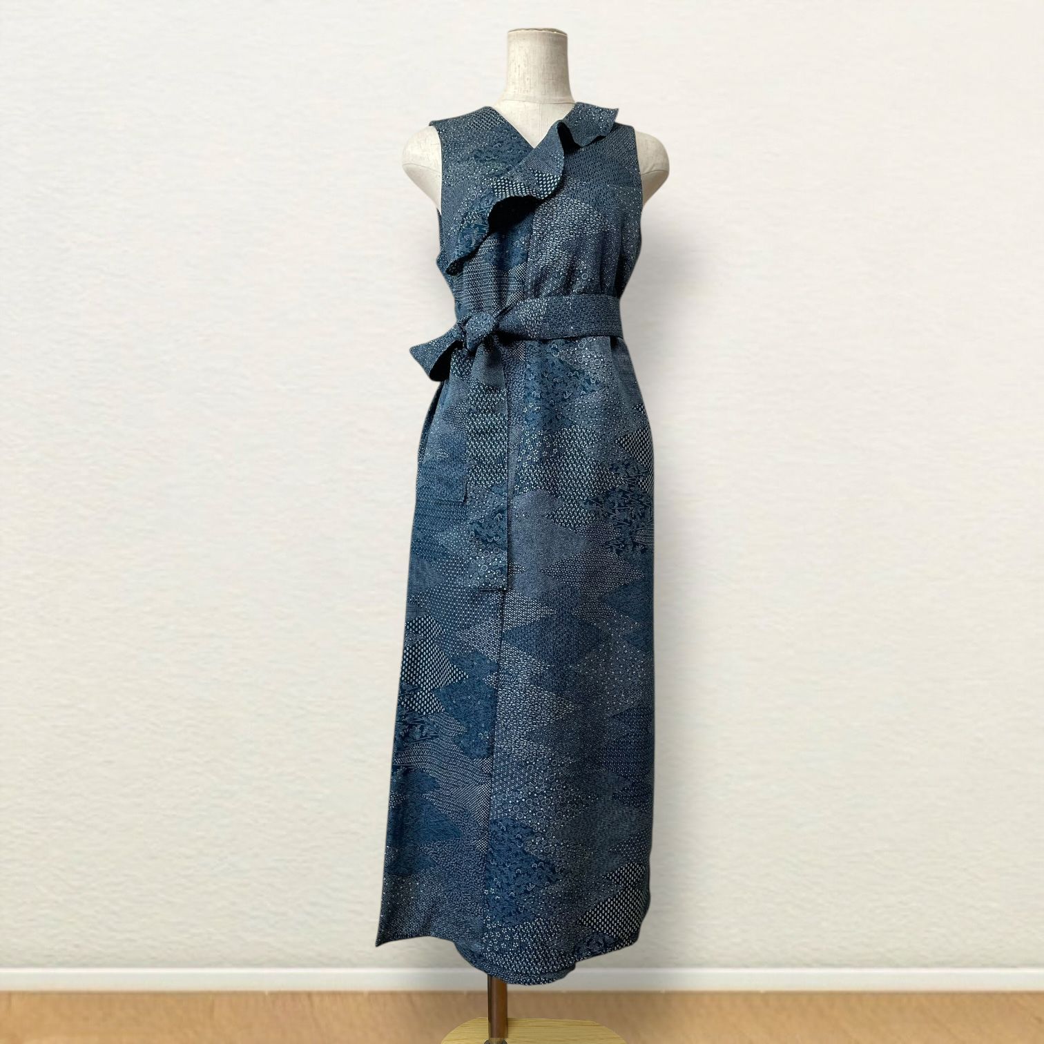 江戸小紋 落ち着いた青