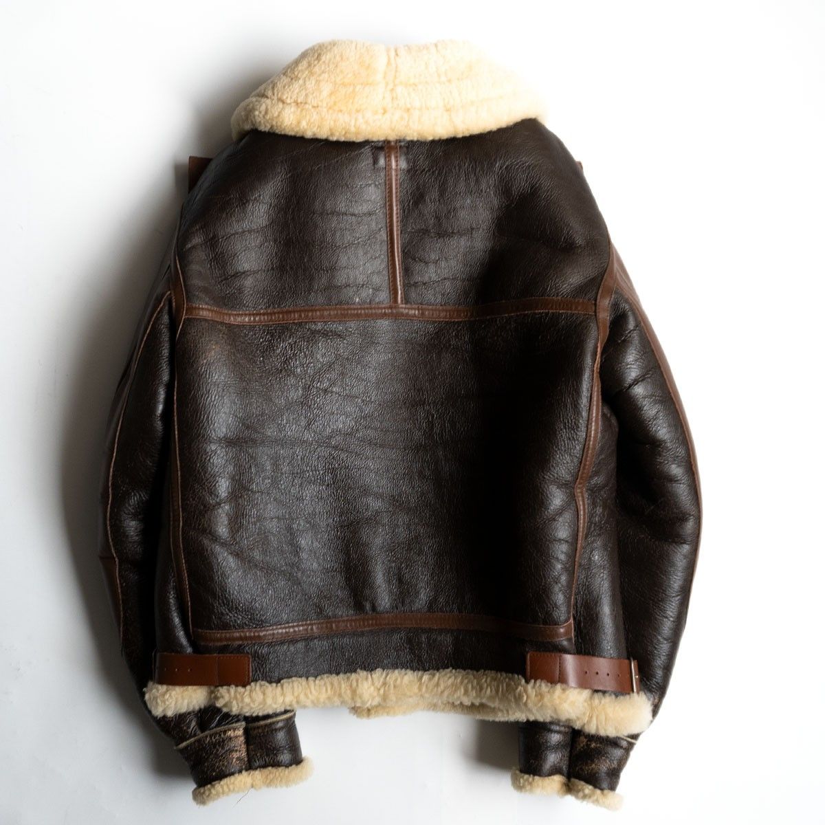 大戦モデル/ビッグサイズ】BUZZ RICKSON'S 【B-3 ムートン フライト