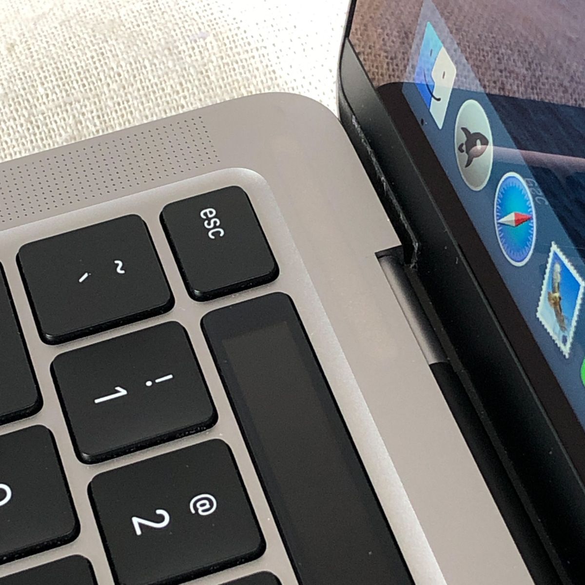 ◇ジャンク品・本体のみ◇Apple MacBook Pro (13インチ 2020