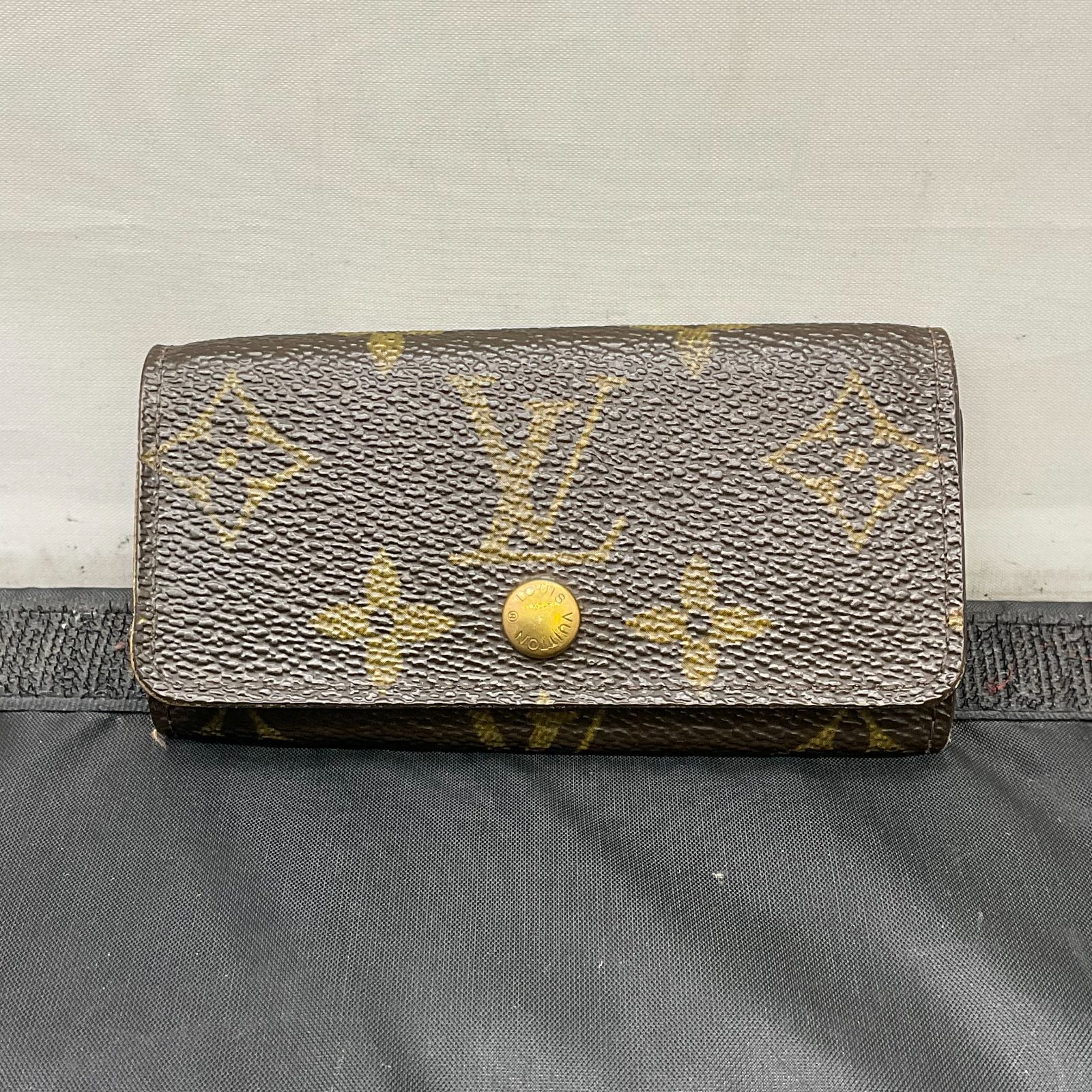 ルイヴィトン モノグラム ミュルティクレ4キーケース B25103384