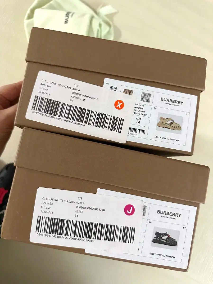 サンダル ブラック