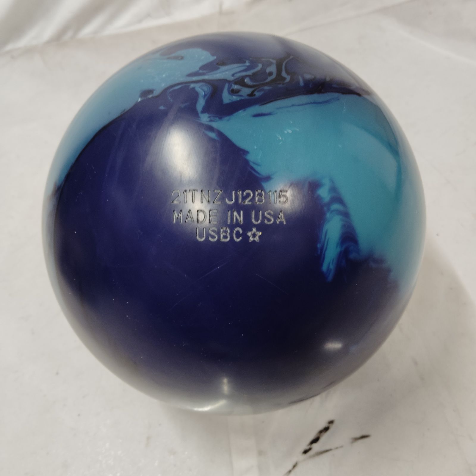 ☆STORM（ストーム） CODE 300 15ポンド ボウリングボール／中〜上級者