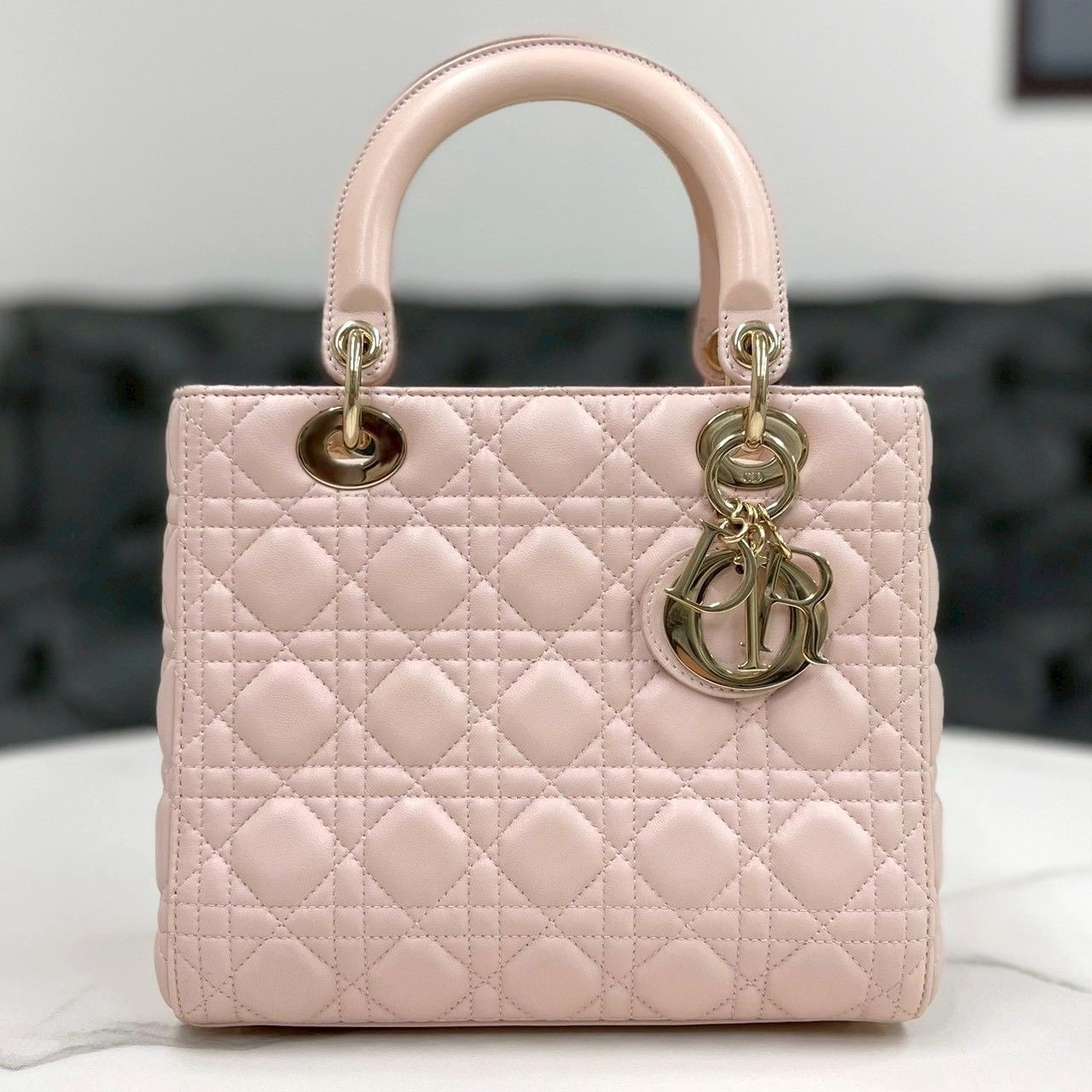 ディオール レディディオール ラムスキン ライトピンク ハンドバッグ