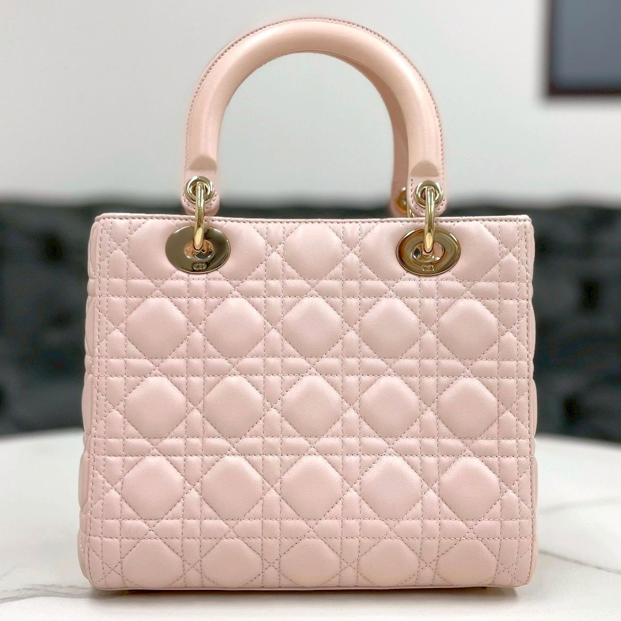 ディオール レディディオール ラムスキン ライトピンク ハンドバッグ