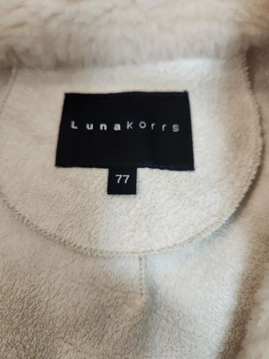 アイボリー ウール