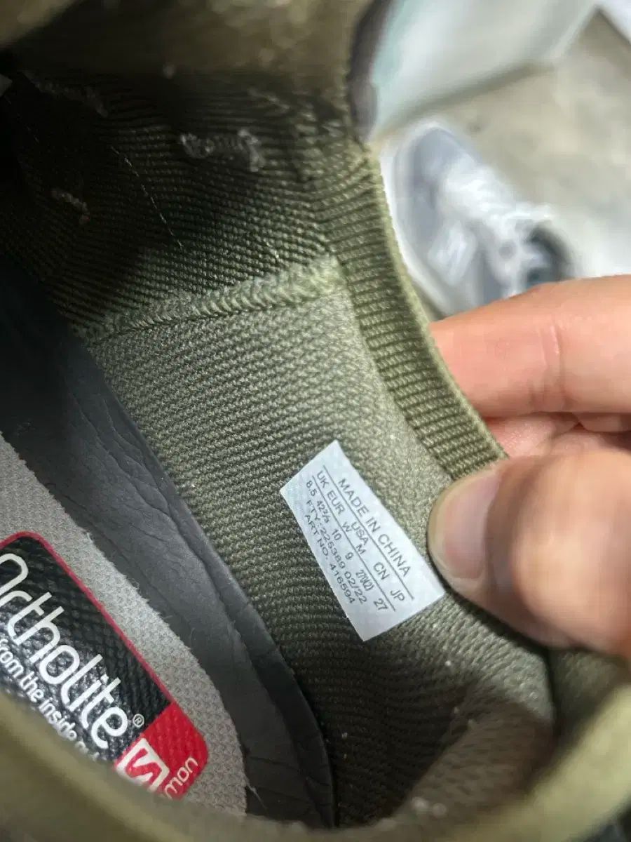 サロモン トレッキングシューズ 270mm OLIVEOS_COM_TR