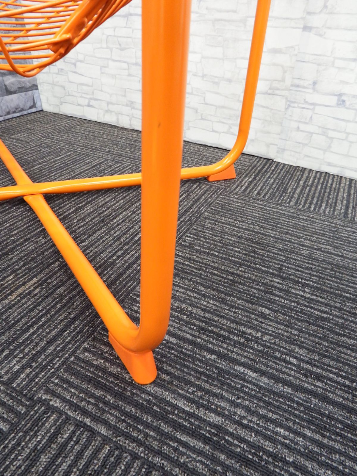 引取り限定】IKEA スコールボダ パーソナルチェア オレンジ 椅子