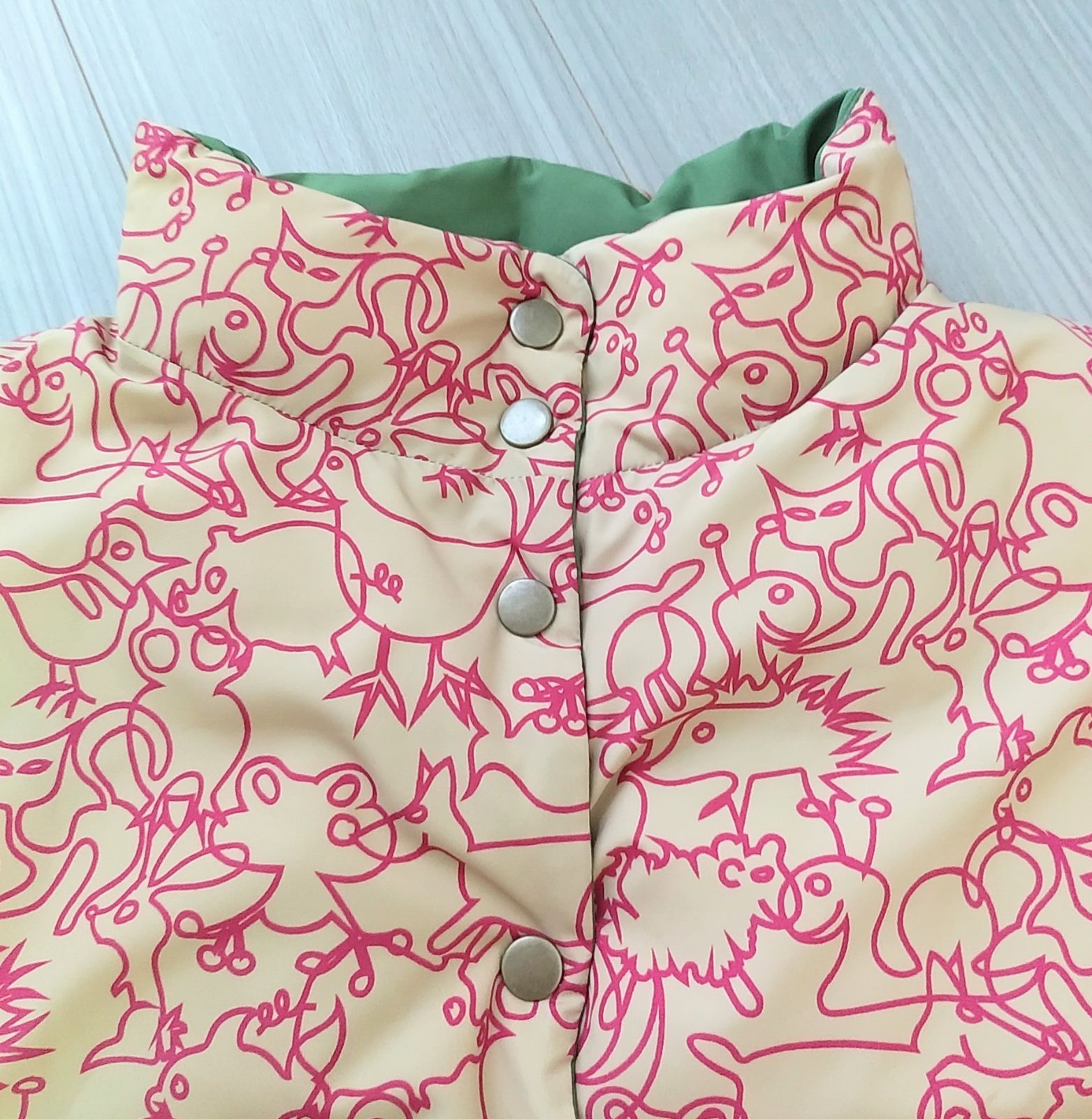 使用感少なめ リバーシブルダウンベスト