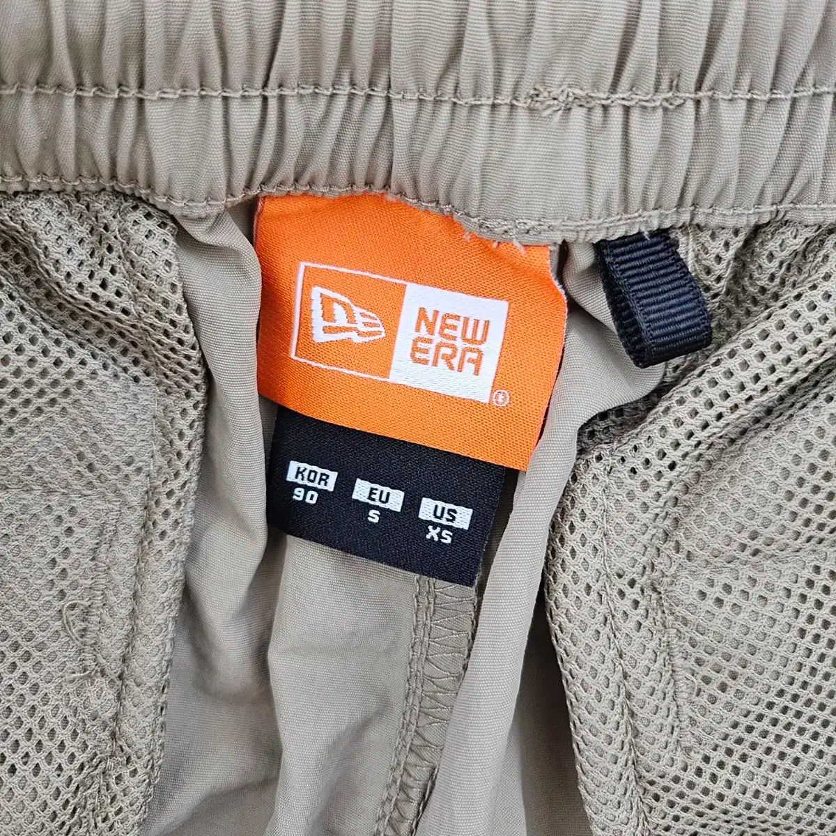  実際に ERA ニューエラ カーゴハーフパンツ ナイロン ベージュ ユニセックス S ショートパンツ ハーフパンツ パンツ