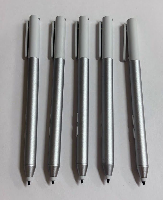 プラチナ色 モデル