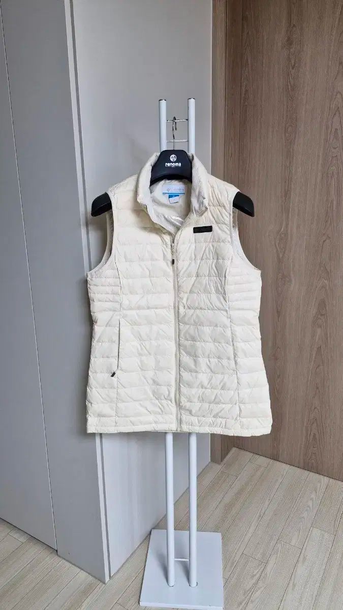 Columbia ユニセックス オムニヒート アイボリー 発熱 グースダウン ダウンベスト | 95