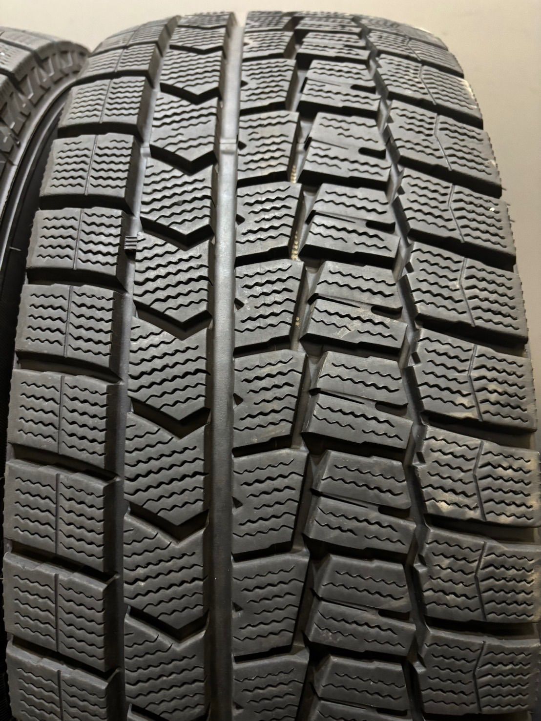215|60R16 DUNLOP|WINTER MAXX WM02 22年製 スタッドレス 4本 ダンロップ ウィンターマックス クラウン ヴェゼル CX-3 4-K443