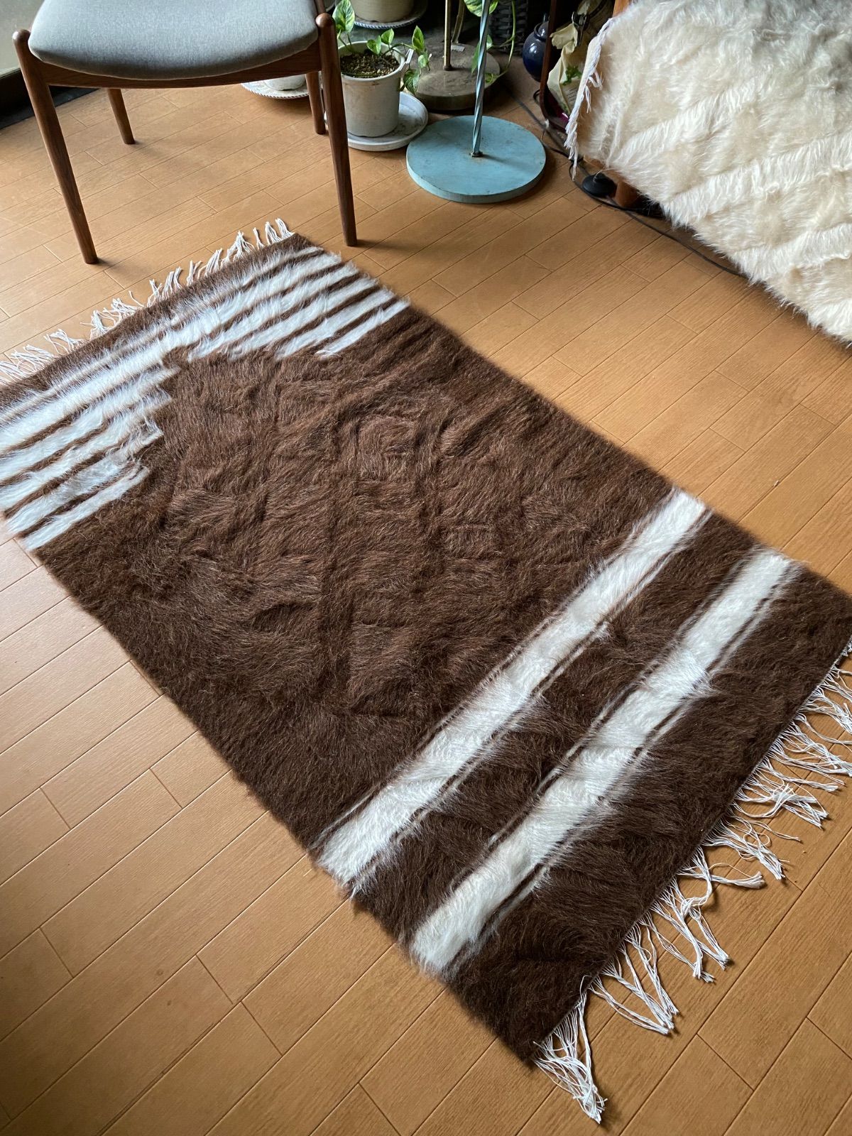 しっかりした織でラグにも最適