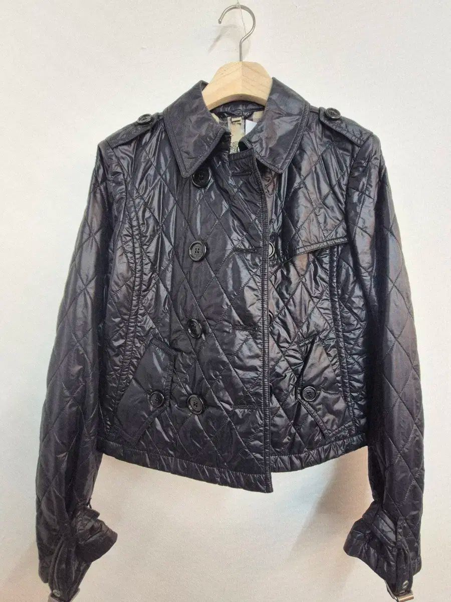 バーバリー ブラック キルティング ショートジャケット