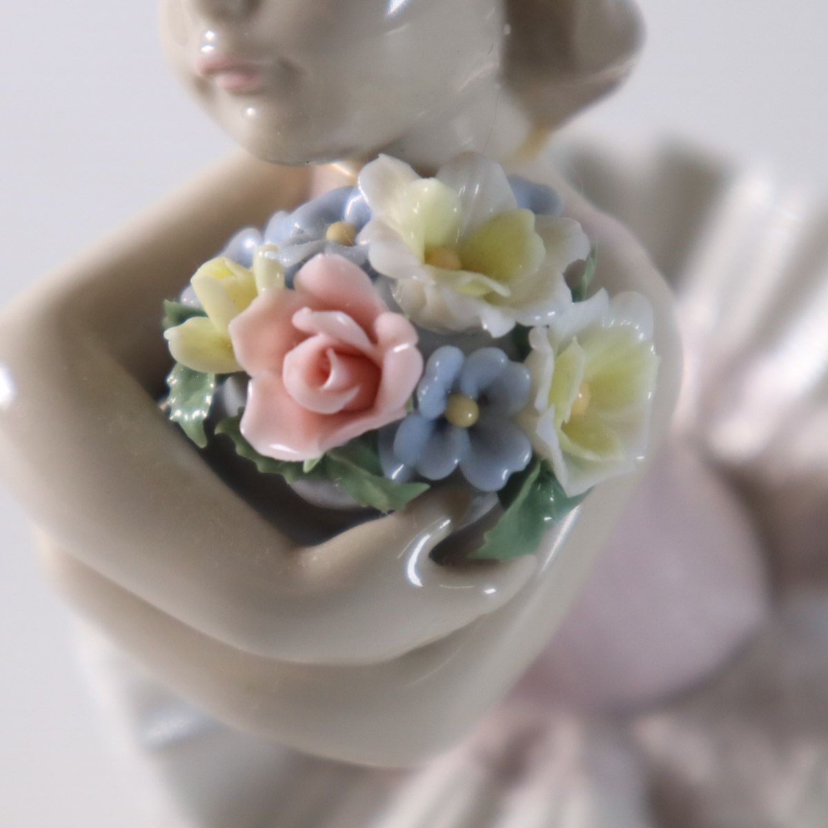 LLADRO リヤドロ デビューに向けて 06764 フィギュリン 陶器製人形