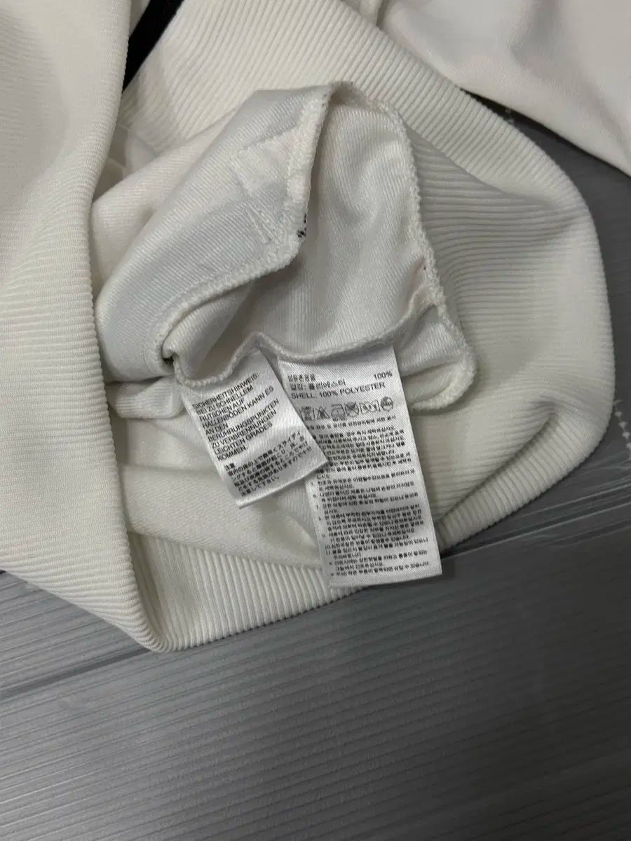 トラックジャージ 白黒