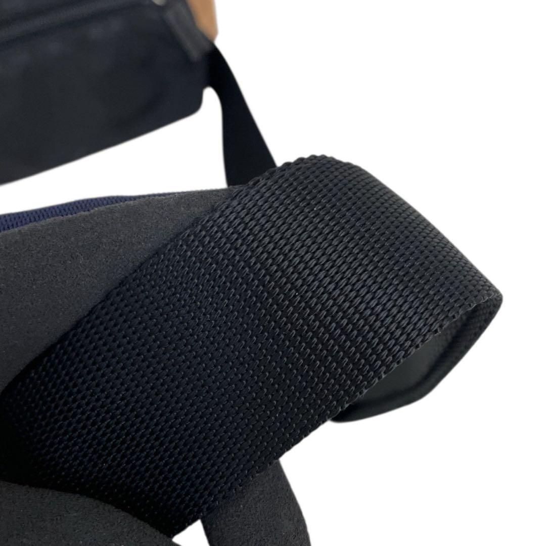 極美品　プラダ　三角ロゴ　ナイロン　黒　ショルダーバッグ　4595 価格交渉/質問大歓迎♪】極美品 プラダ PRADA 三角ロゴ ナイロン 黒