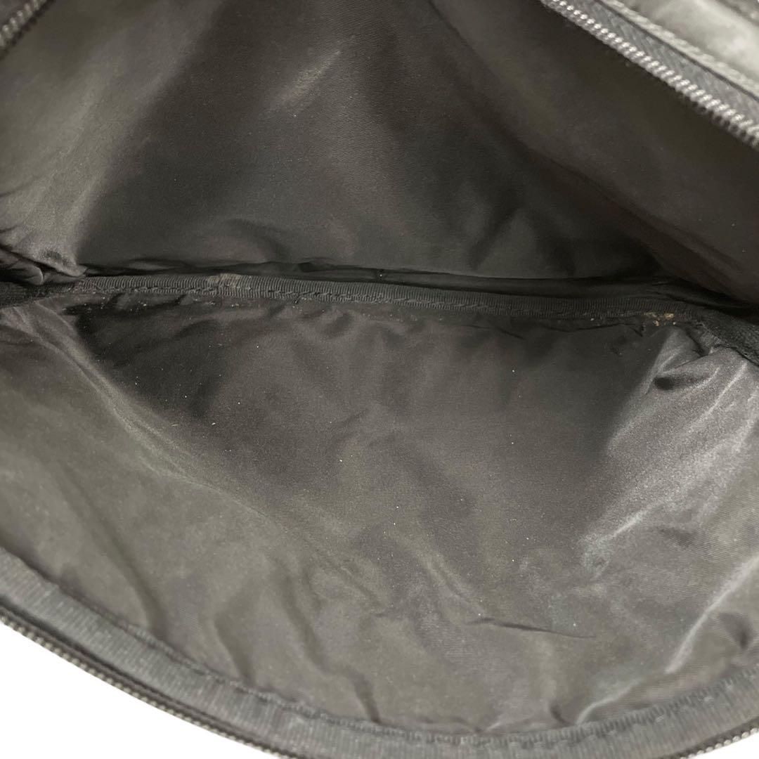 価格交渉/質問大歓迎♪】希少 プラダ PRADA 三角ロゴ ナイロン