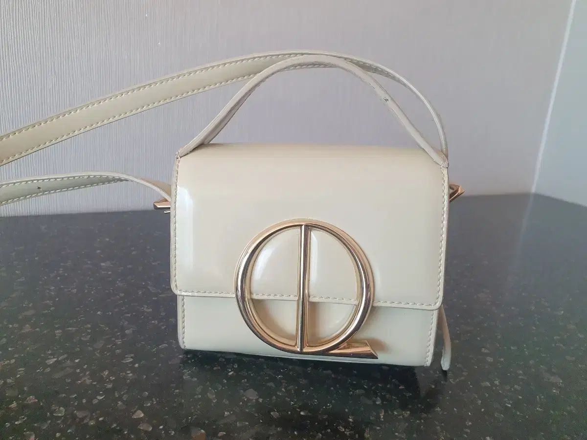 Louis Quatorze レモン ミニ クロスバック