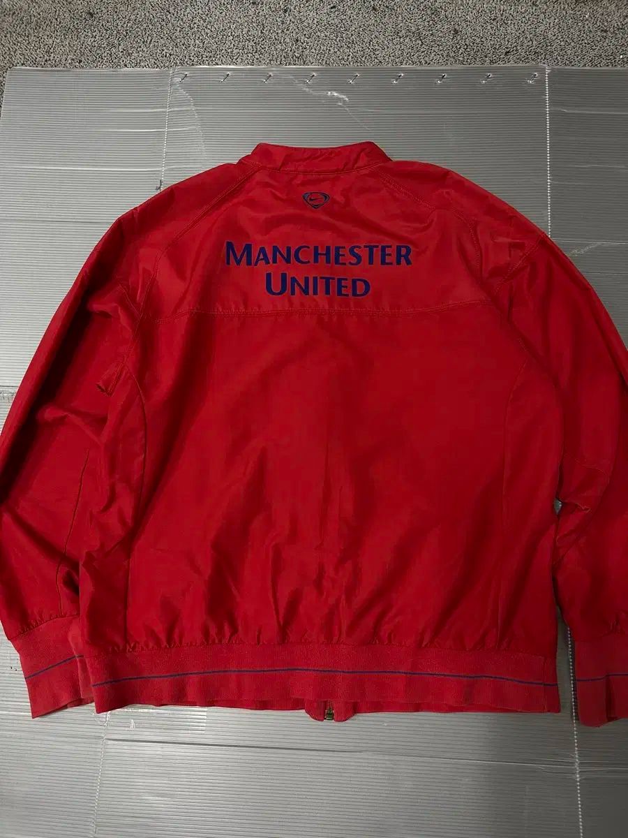 NIKE マンチェスター・ユナイテッドFC ウィンドブレーカー ジャケット
