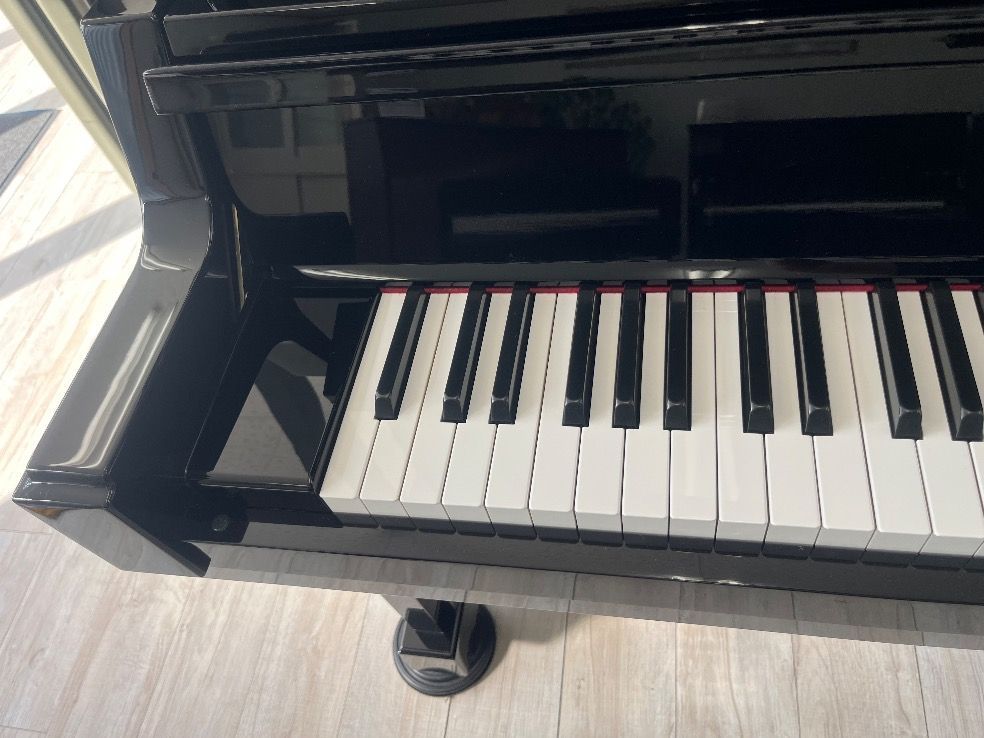 ☆76412【アップライトピアノ】YAMAHA UX50Bl - メルカリ