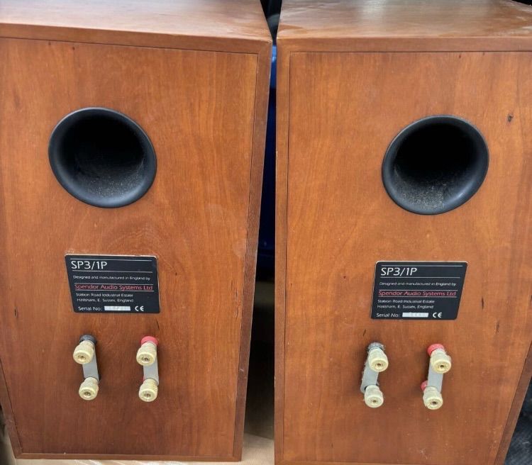 T134 Spendor スペンドール SP3 1P スピーカーペア ブックシェルフ型 シリアル連番