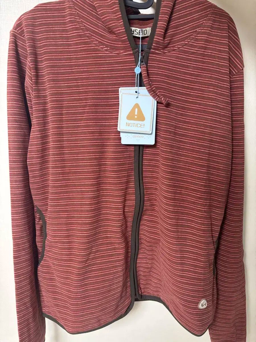 ISSEY MIYAKE フリース ジップアップ レッド