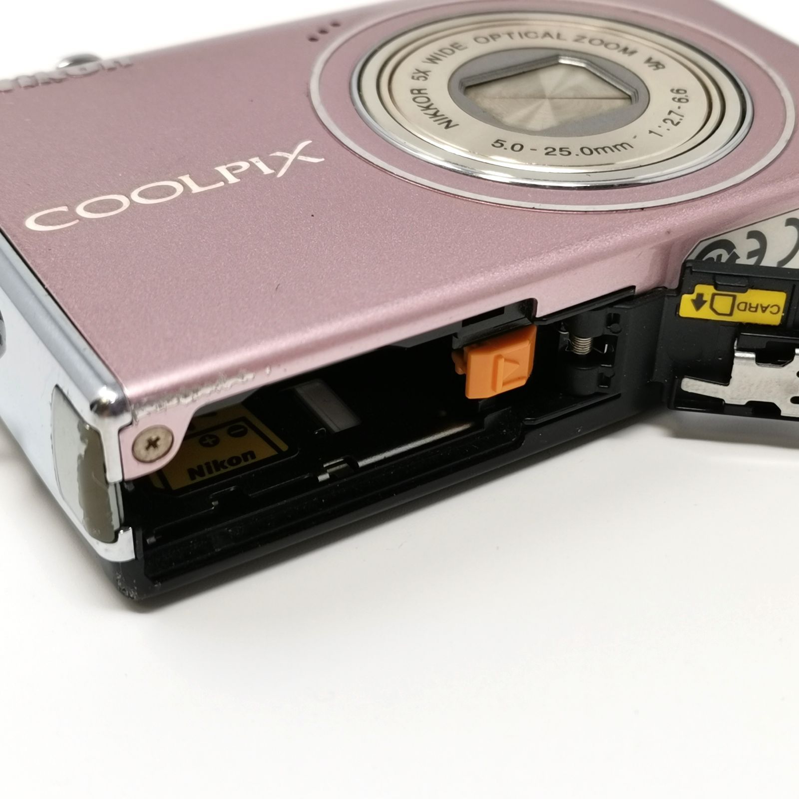 ニコン coolpix S640ピンクデジカメ デジタルカメラ 充電器バッテリー