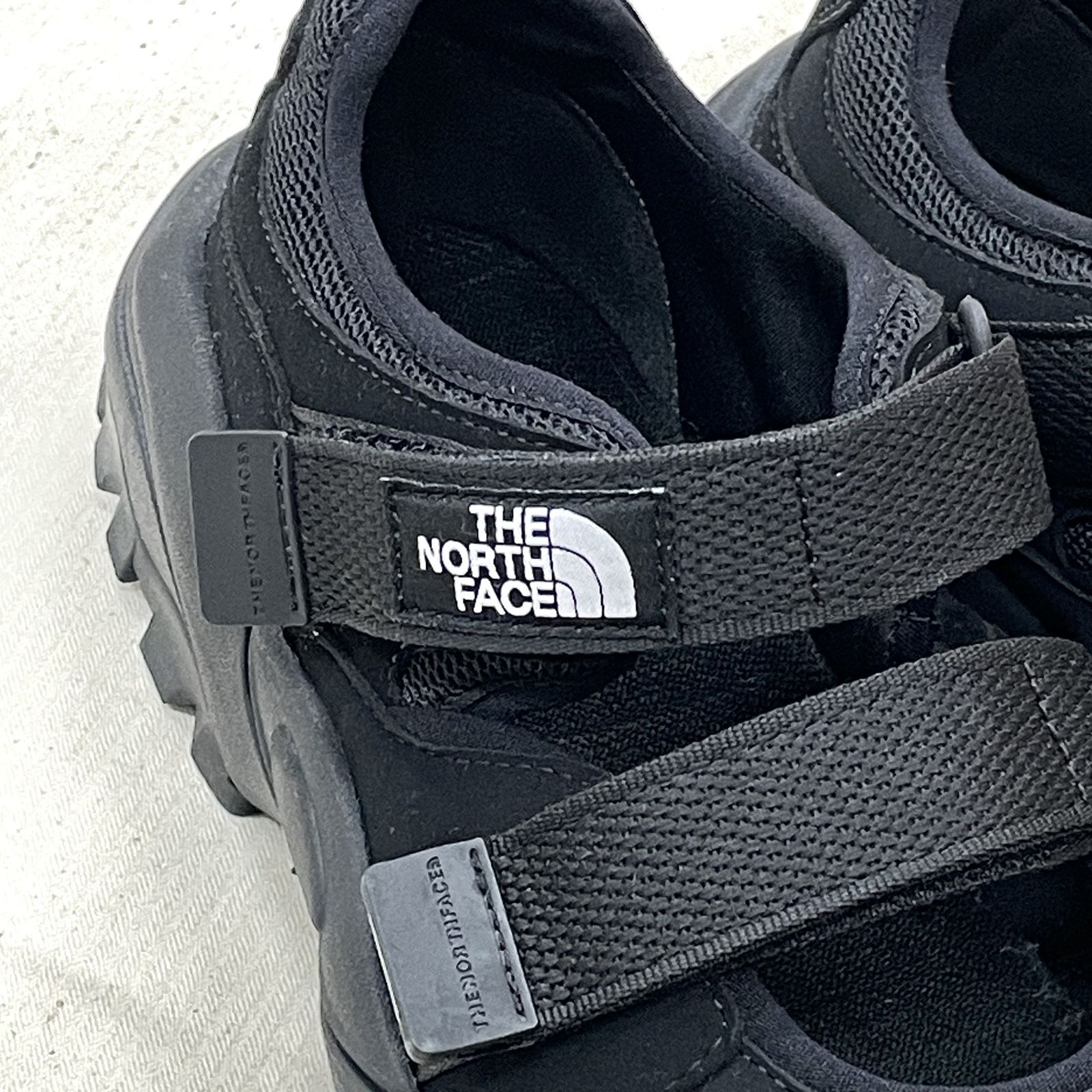 THE NORTH FACE ザノースフェイス スニーカーサンダル ホワイトレーベル 25㎝ BLK